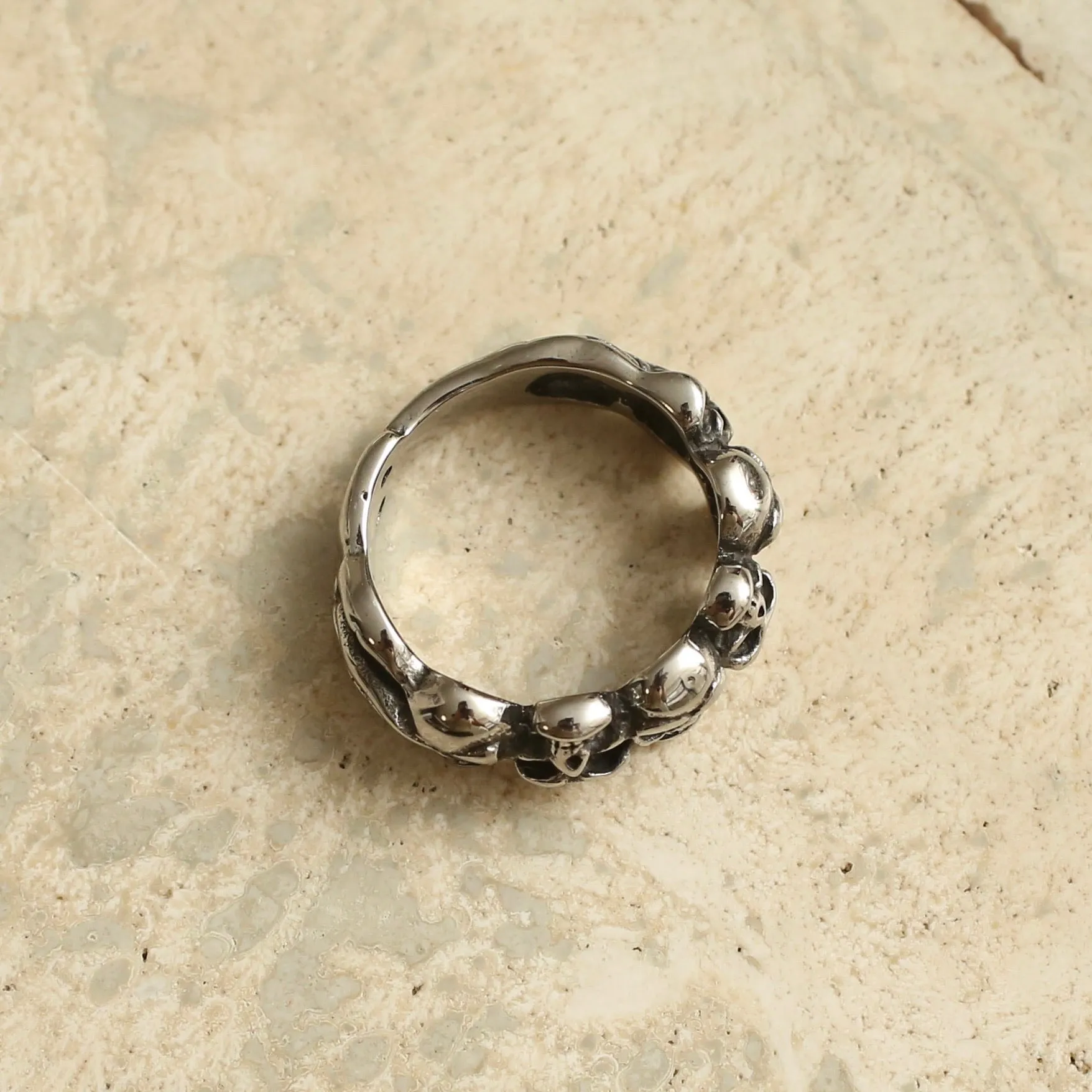 Muti Skulls Ring