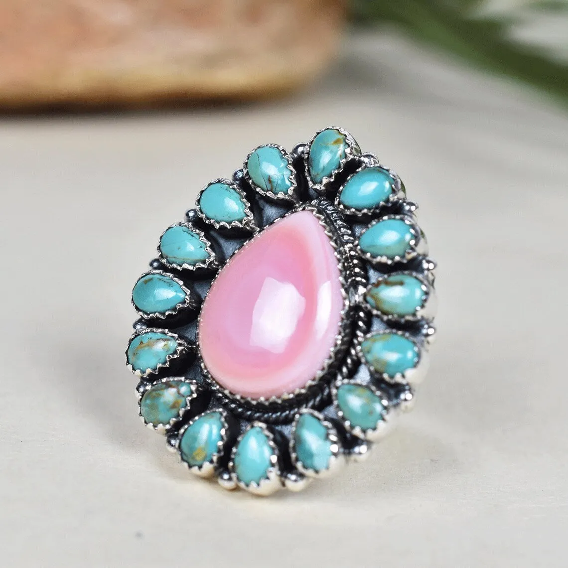 Native American Pink Conch Shell & Mohave Turquoise Cluster Rings - 925 Sterling Silver Handmade Vintage Rings