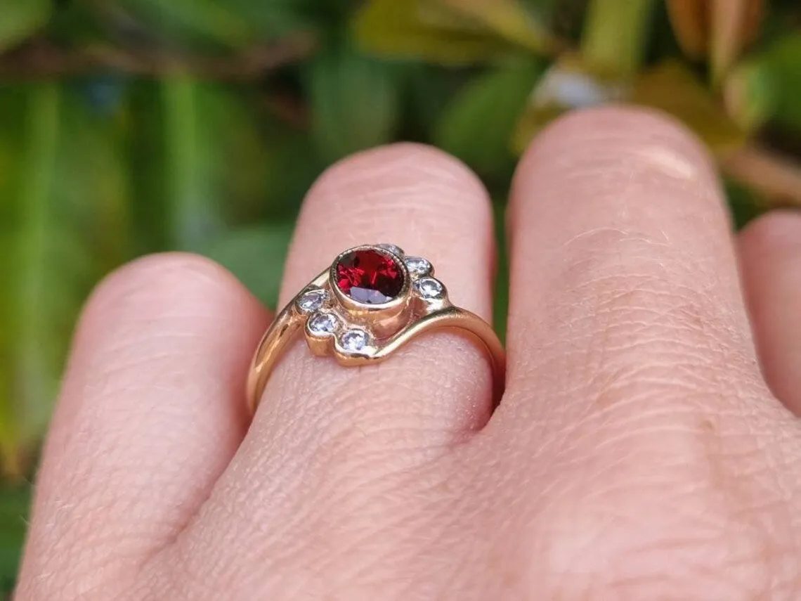 Natural Oval Cut Garnet Vintage Engagement Rings For Women - 14k Gold Vermeil  Ring