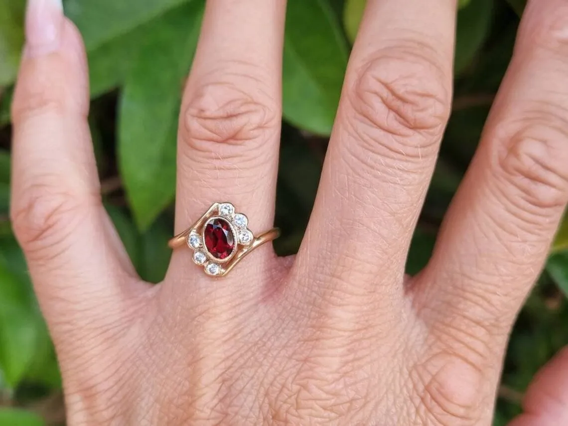 Natural Oval Cut Garnet Vintage Engagement Rings For Women - 14k Gold Vermeil  Ring