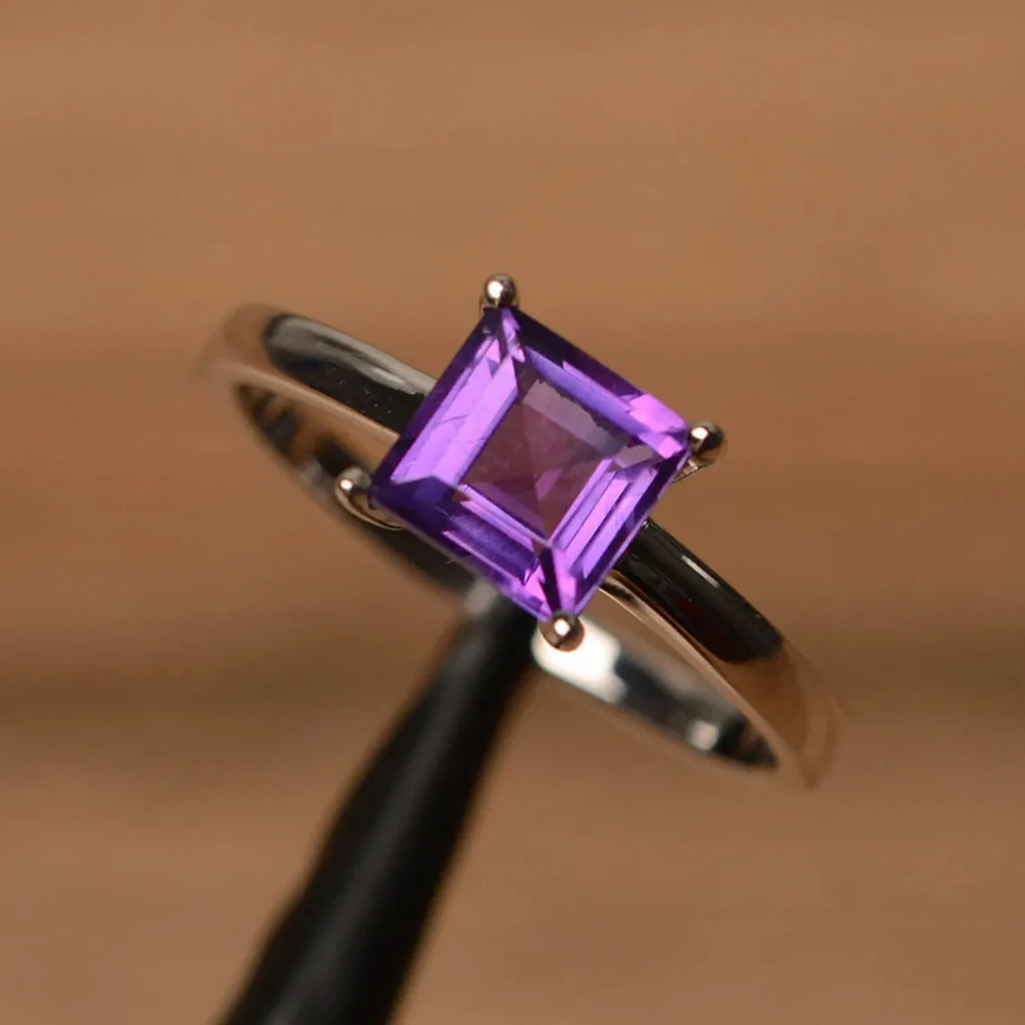 Natural Square Cut Amethyst Simple Solitaire Ring - 925 Sterling Silver Rings