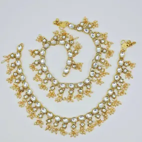 Neha Oval Shape Kundan Stone Pearl detailed Anklets